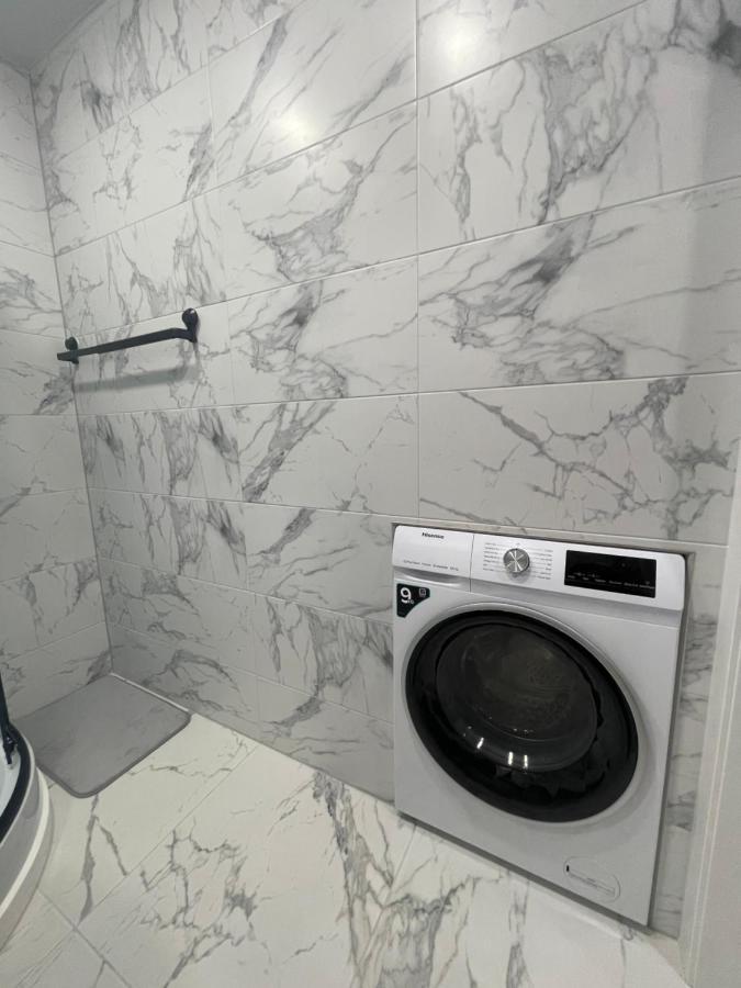 Mb Livinga Apartamentai Naftininku G Mažeikiai Εξωτερικό φωτογραφία